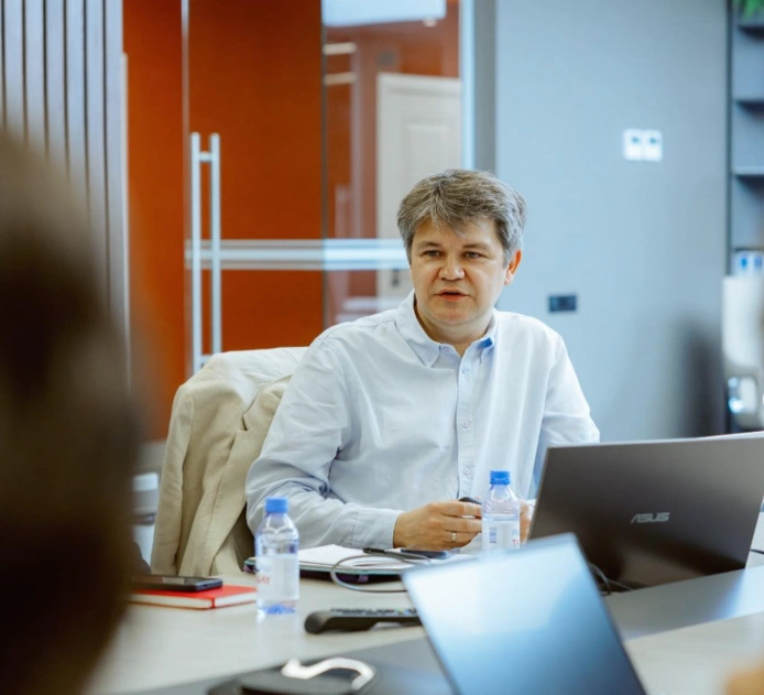 Maqsut Narikbayev University (KAZGUU) қабырғасында “Labor Law in the Age of Change: Trends and Responses to New Challenges” атты еңбек құқығы бойынша бірқатар дәрістер мен семинарлар басталды