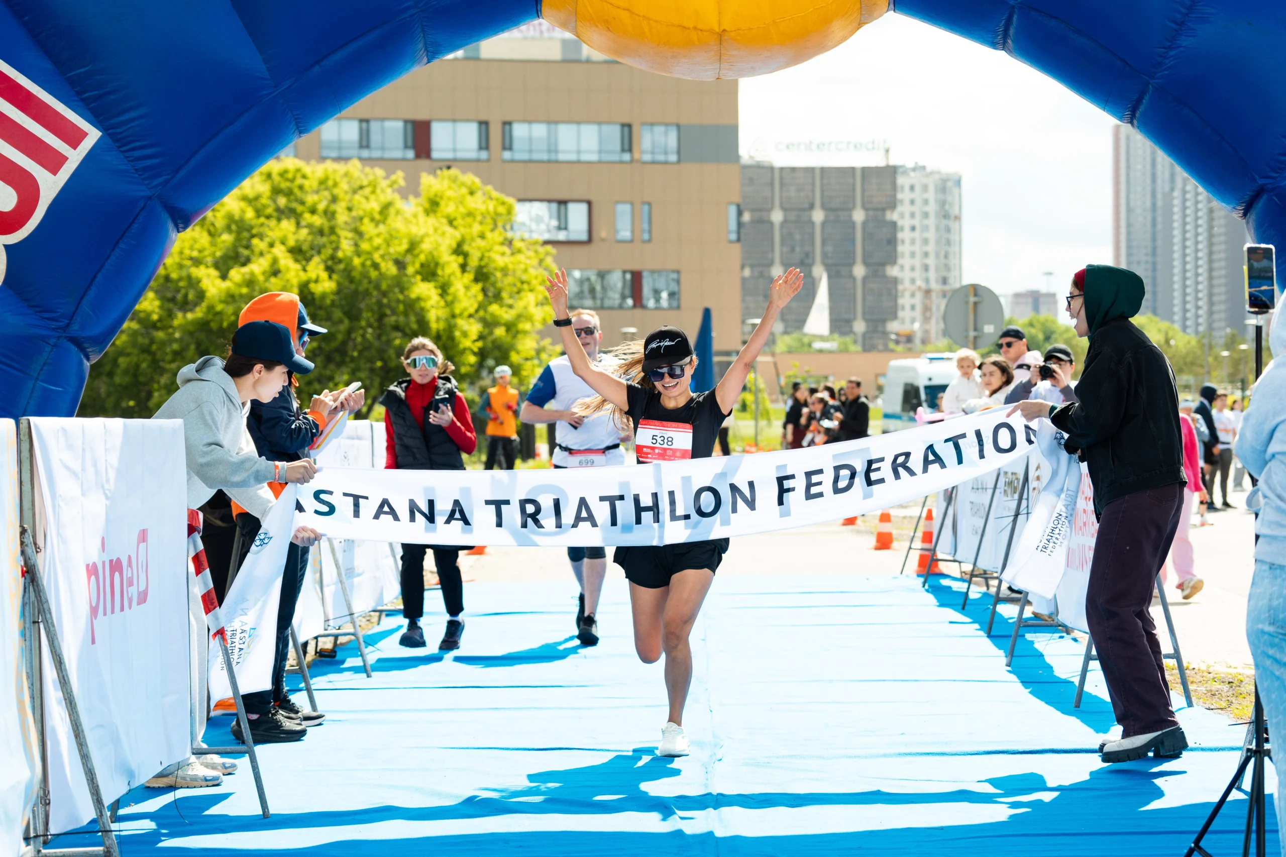 MNU Marathon: Астанала қайырымдылық жүгіру жарысы өтті