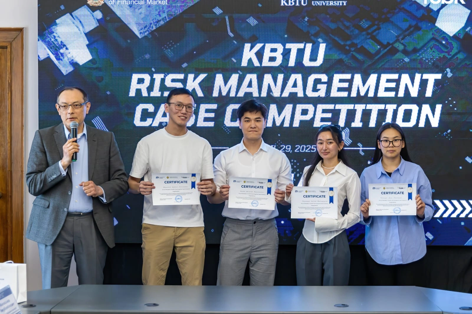 MNU Students Win First Place at the Risk Management Case Championship