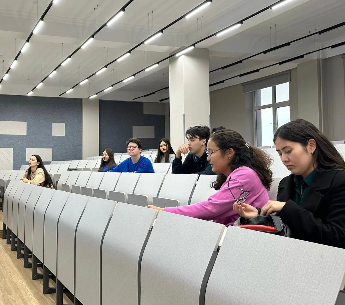 Business law клубының ашылуы