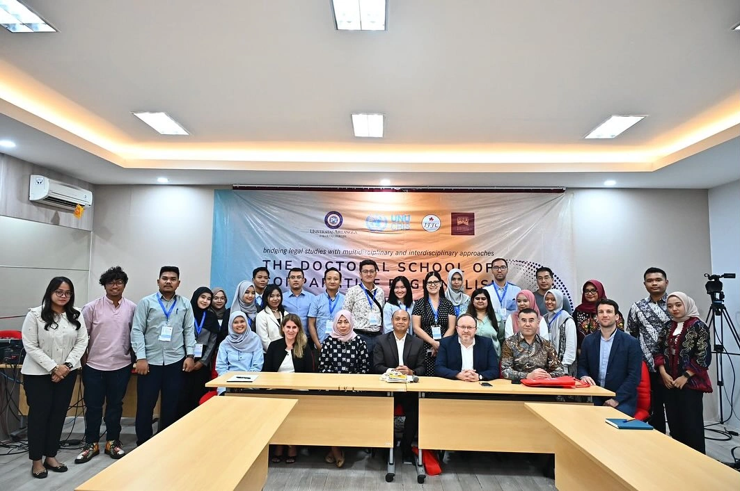 Сурабайда Азиялық және салыстырмалы регионализм бойынша алғашқы докторлық мектеп ашылды