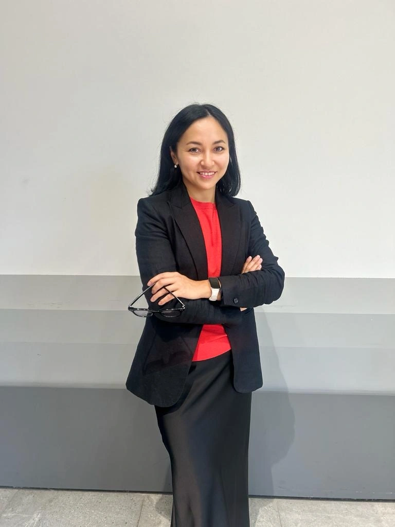 Паруаз  Асия  Сергеевна