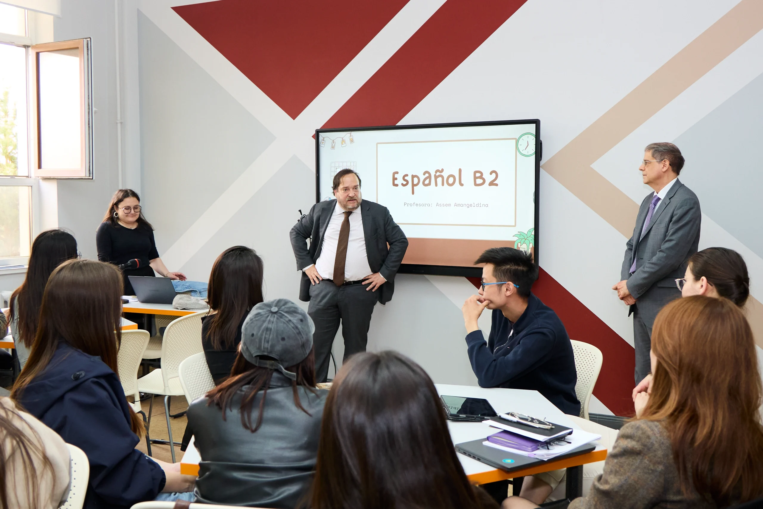 В MNU обсудили совместные образовательные проекты с вузами Испании