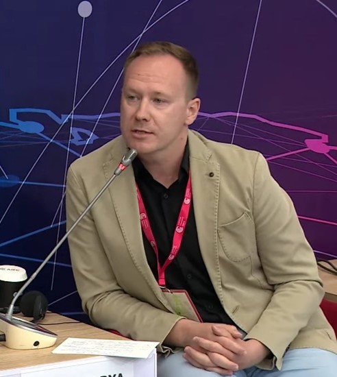 Valeriy  Oprya