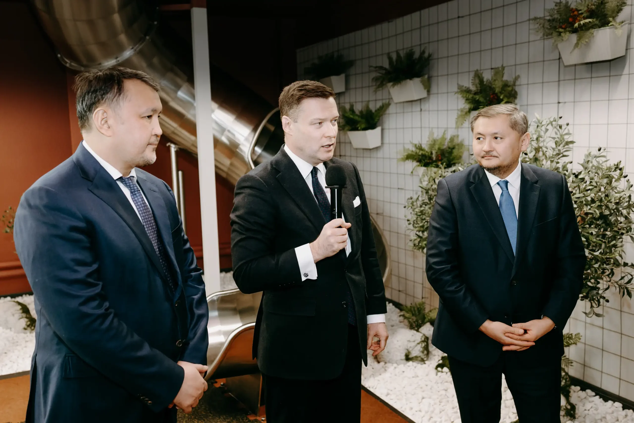 PESOCHNICA, GOOGLE СТИЛІНДЕГІ СЫРҒАНАҚ, КОВОРКИНГ: MNU-ДЕ СТУДЕНТТЕРГЕ АРНАЛҒАН ЖАҢА ҚОҒАМДЫҚ КЕҢІСТІК АШЫЛДЫ