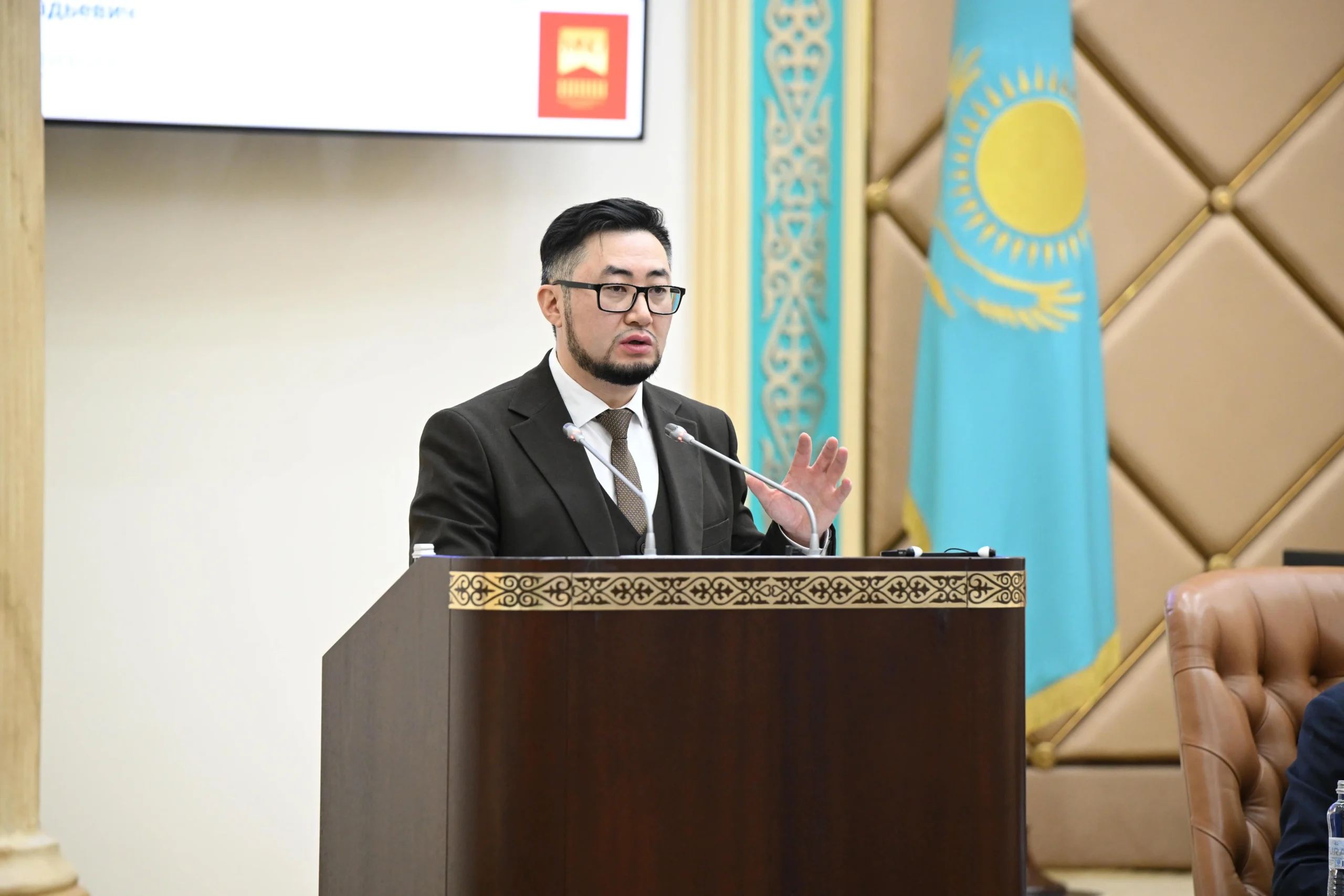 Сенатта заңгерлік білім беруді дамытуда MNU тәжірибесін қолдану ұсынылды