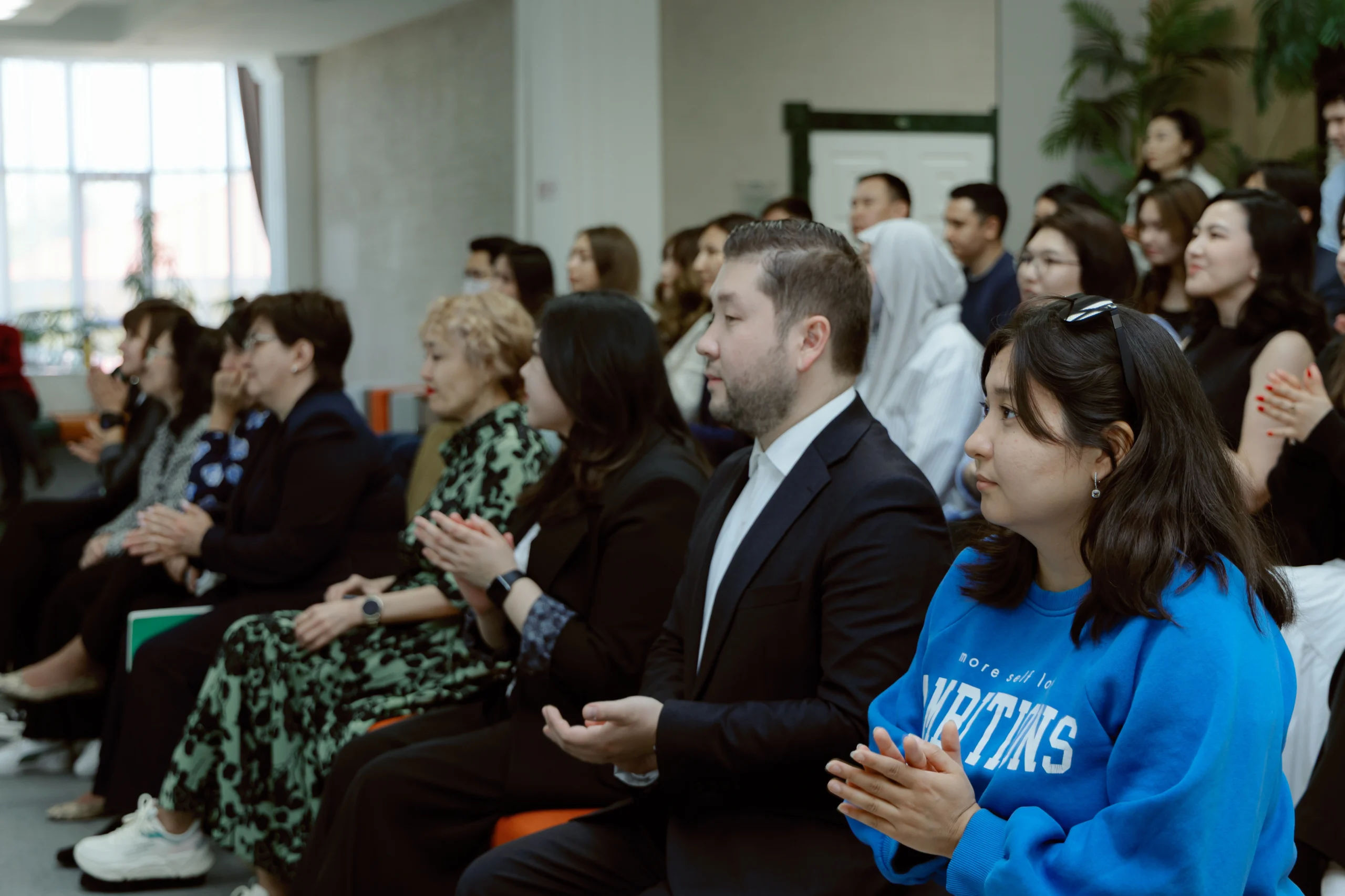 MNU-да педагогтың құзыреттілігін дамыту бойынша пилоттық жоба жүзеге асырылды