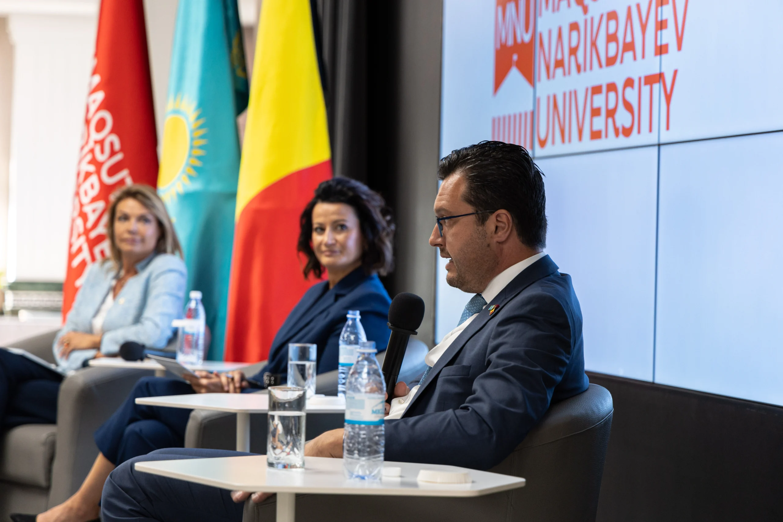 Belgian Parliamentarians Deliver Lecture at Maqsut Narikbayev University
