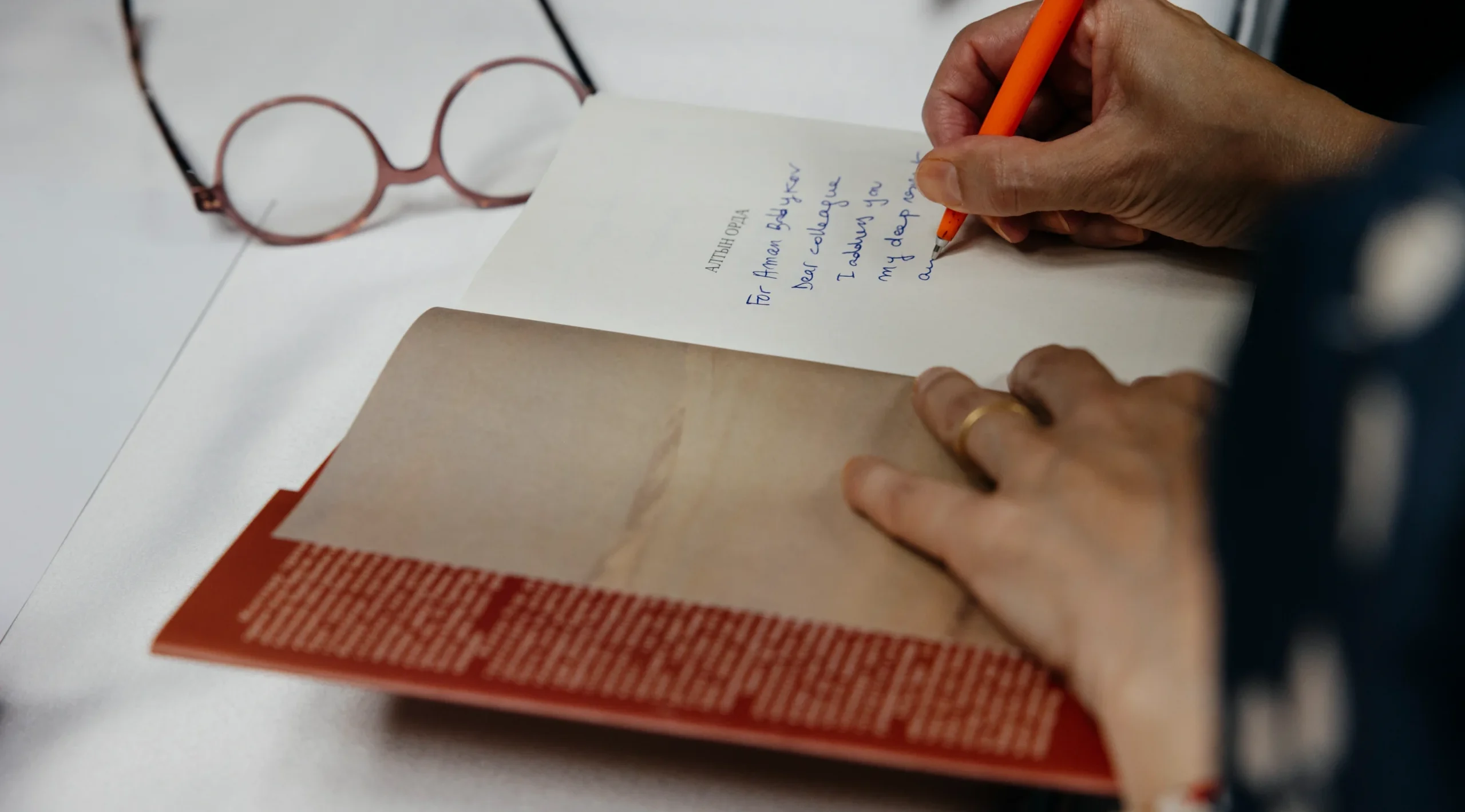 Golden Horde: French Historian Presents Book at MNU