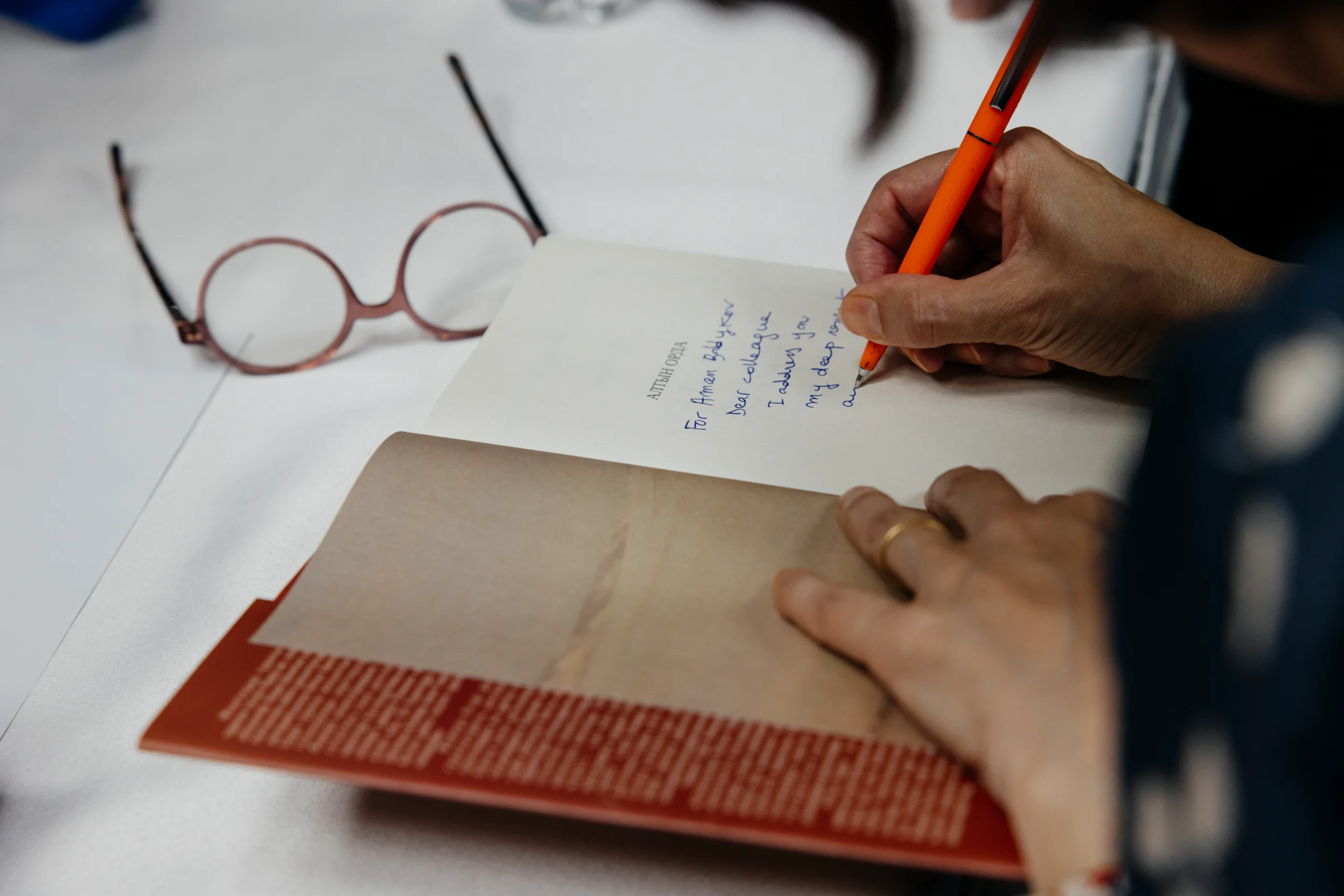 Golden Horde: French Historian Presents Book at MNU