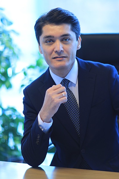 Ilkhamzhan  Ibragimov