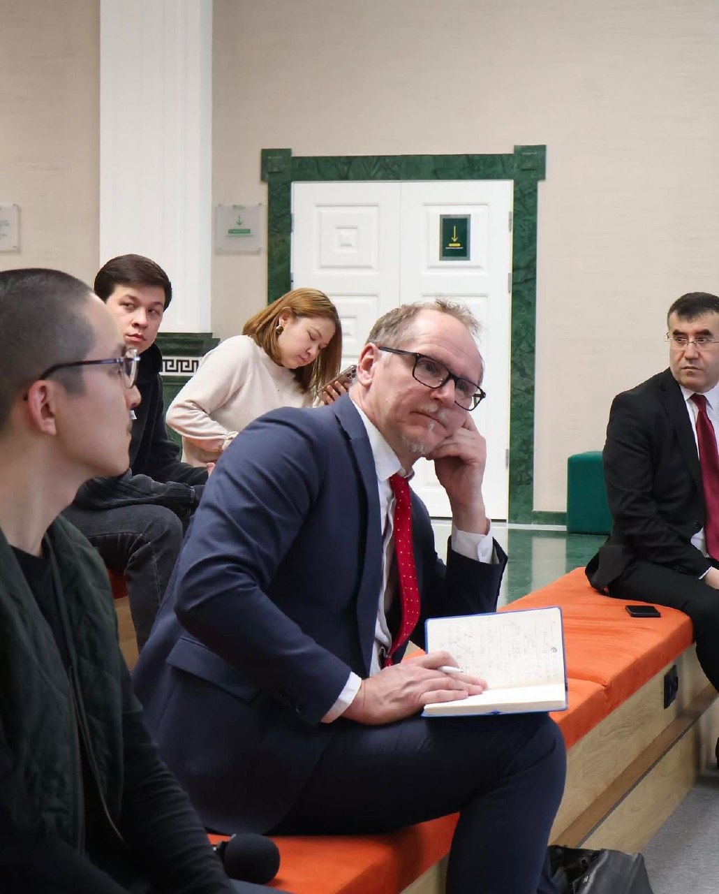 CEGREG студенттерге арналған екінші академиялық семинарын өткізді